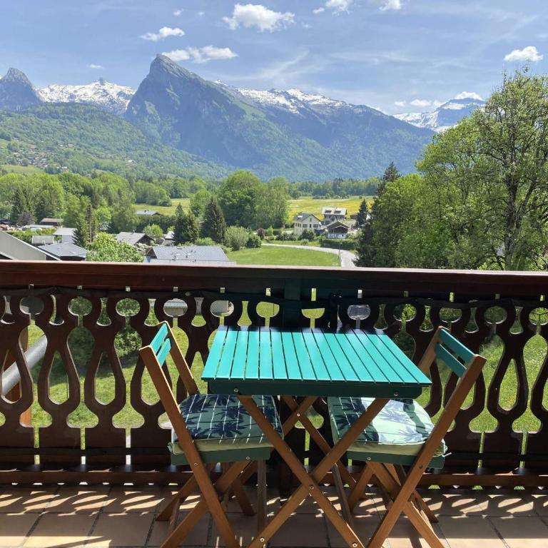 Duplex T3 à Morillon - Animaux bienvenus, WiFi, Parking inclus - Appartamento con 2 Camere da Letto - 1