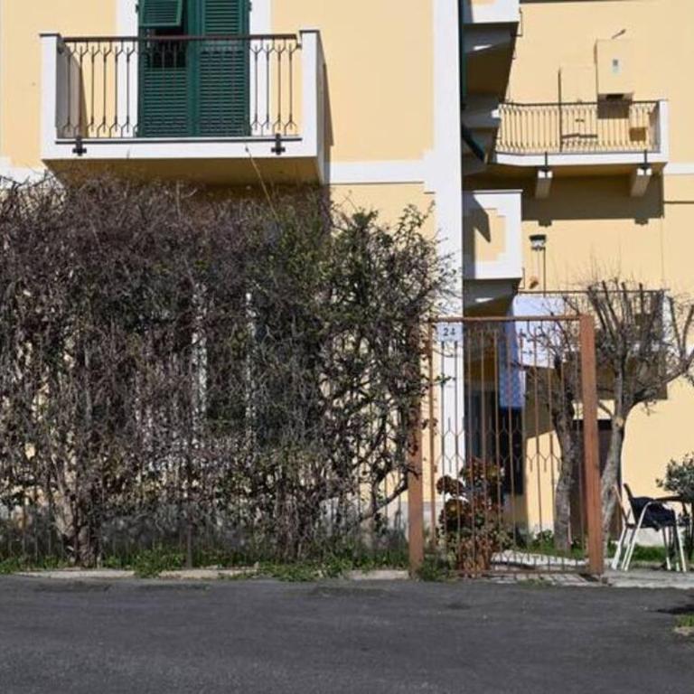 Alassio prima collina spaziosa casa vista mare per 10 persone - Apartment - 39