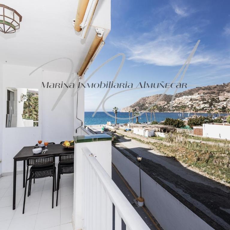 Piso en Playa La Herradura - Apartamento de 2 dormitorios - 4