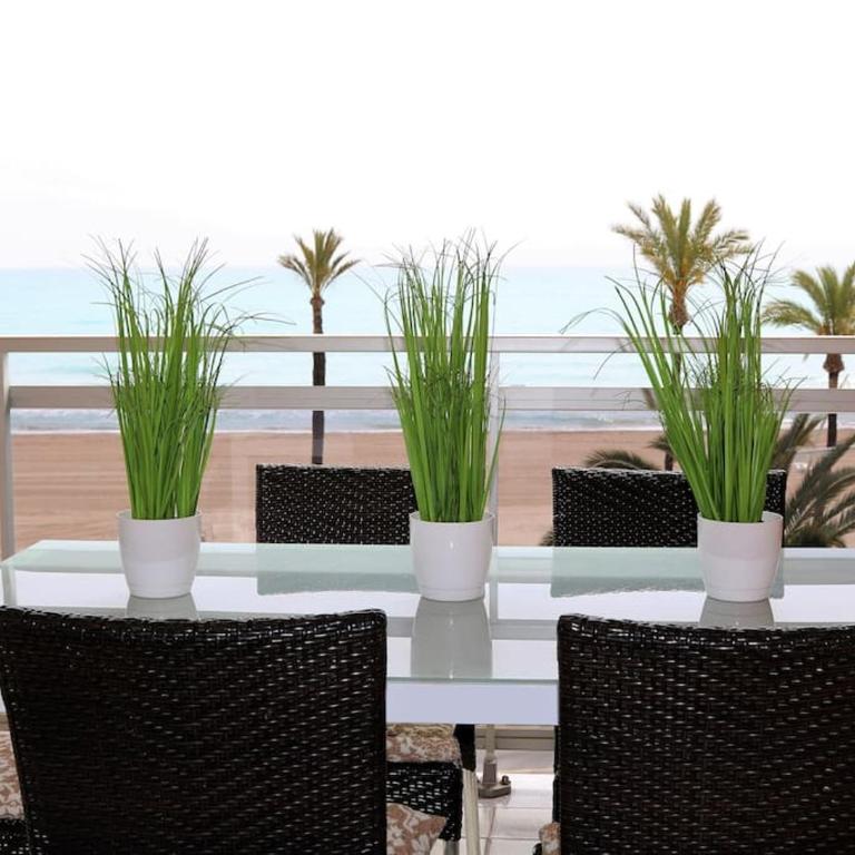 Apto BERTA en 1ª LÍNIA de PLAYA, PISCINA y PARKING Privado - Apartamento de 2 dormitorios - 2