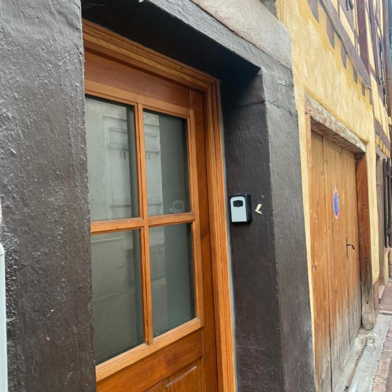 Le Colmarien - hypercentre - free parking - terrasse - Maison 4 Chambres - 18