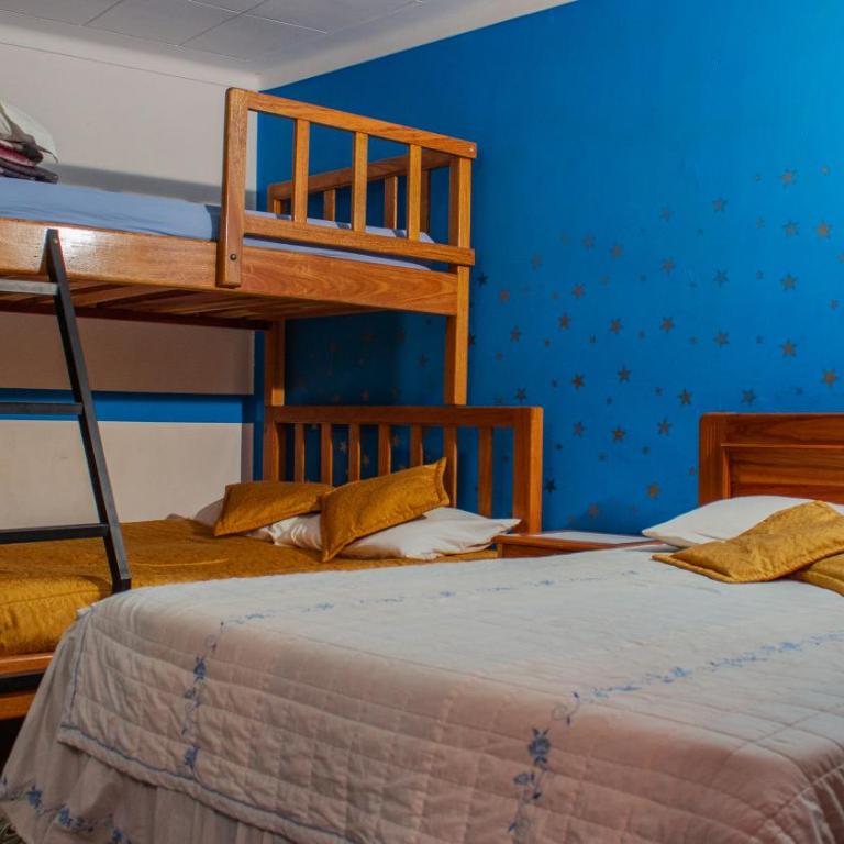 Mi Angeline - Family Room - 3