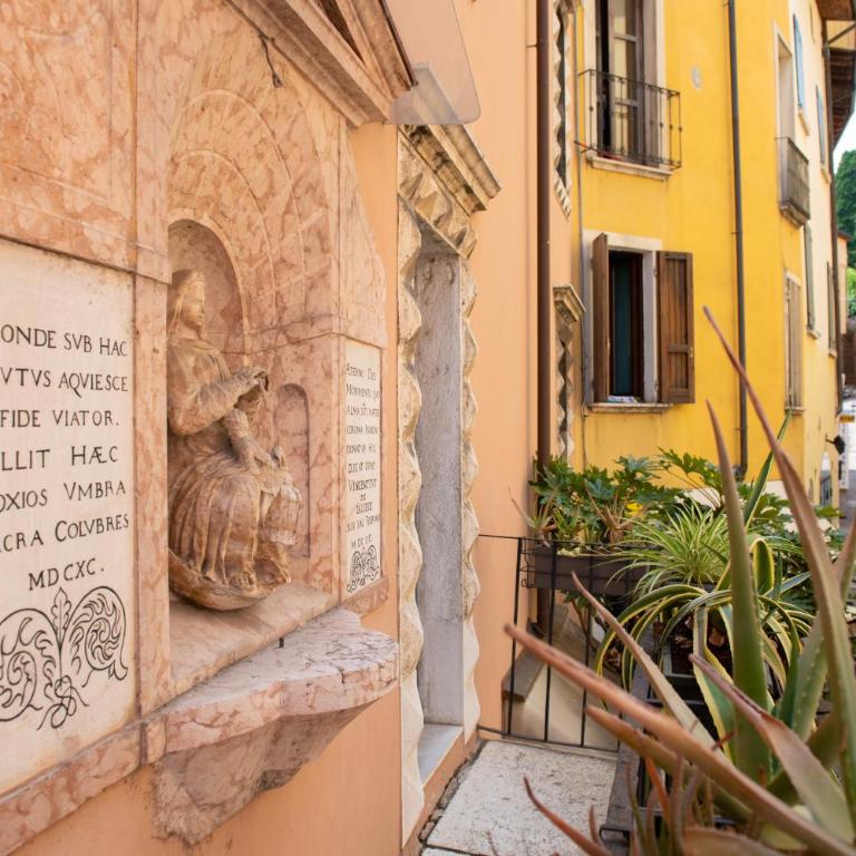 Alessi Appartamenti - Appartamento con 1 Camera da Letto con Balcone e Vista Città - 5