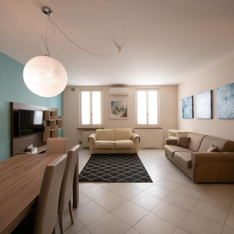 Alessi Appartamenti - Appartamento con 2 Camere da Letto e Vista Città - 2