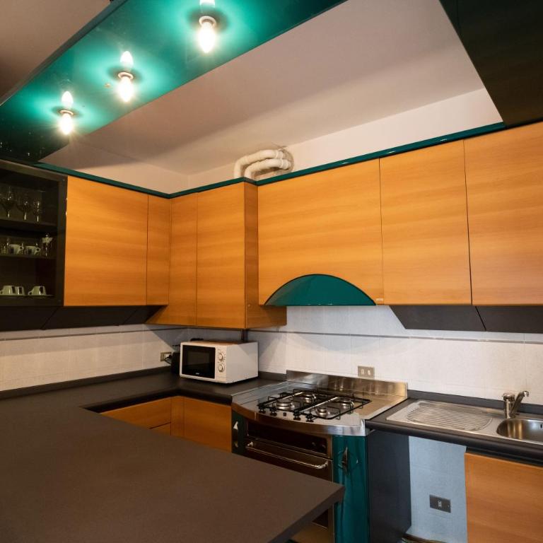 Alessi Appartamenti - Appartamento con 2 Camere da Letto e Vista Città - 8