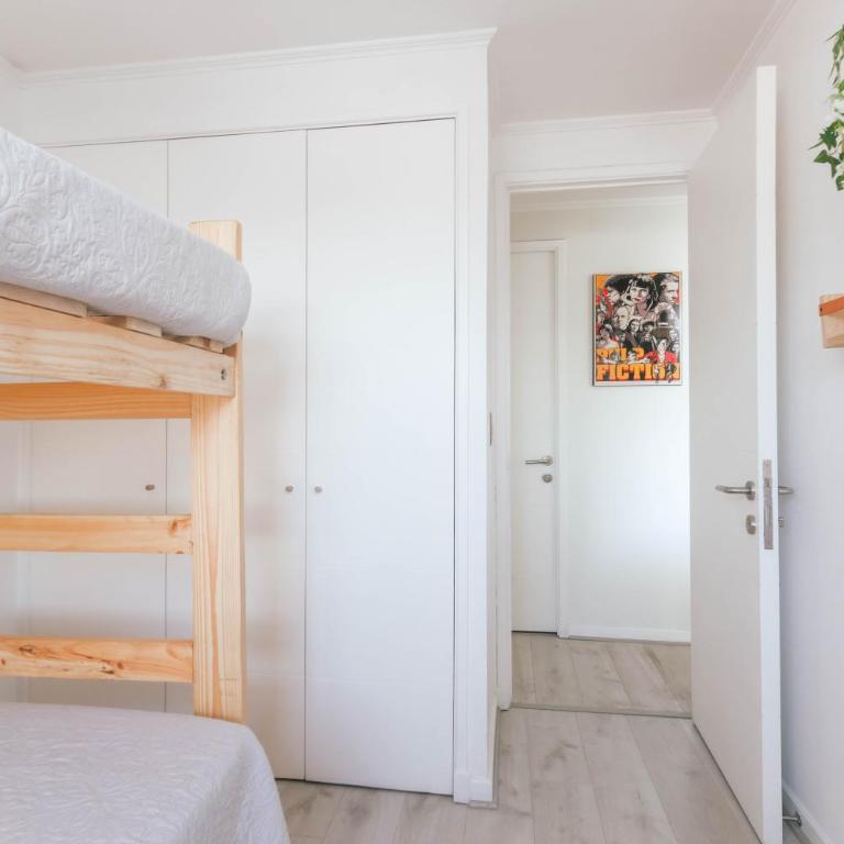 Golden Nomad 2D Barrio Italia - Two-Bedroom Apartment - 13