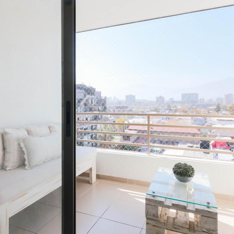 Golden Nomad 2D Barrio Italia - Two-Bedroom Apartment - 8