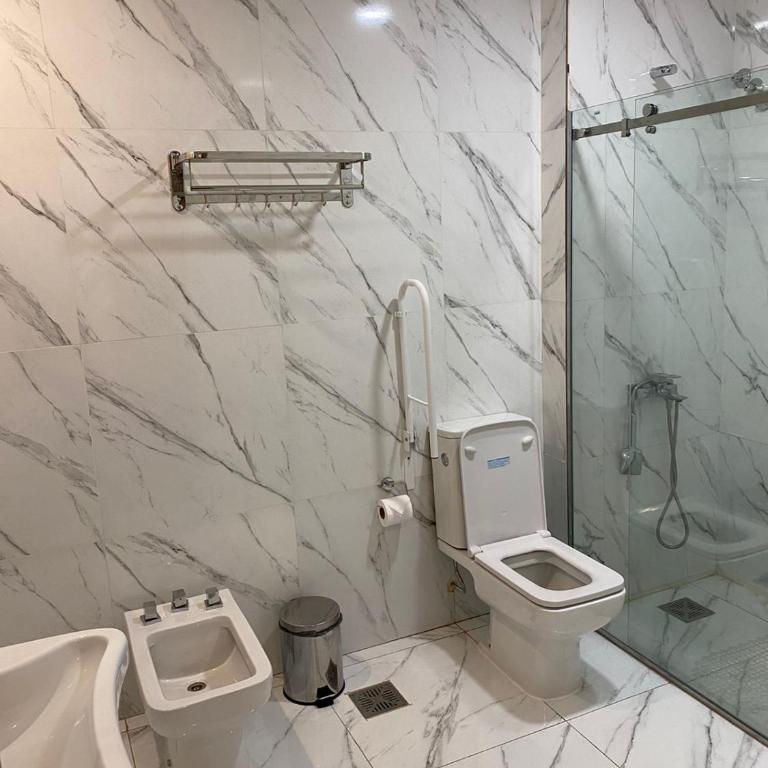 Apart IMEB spa & wellness - Habitación Triple con baño privado - 4