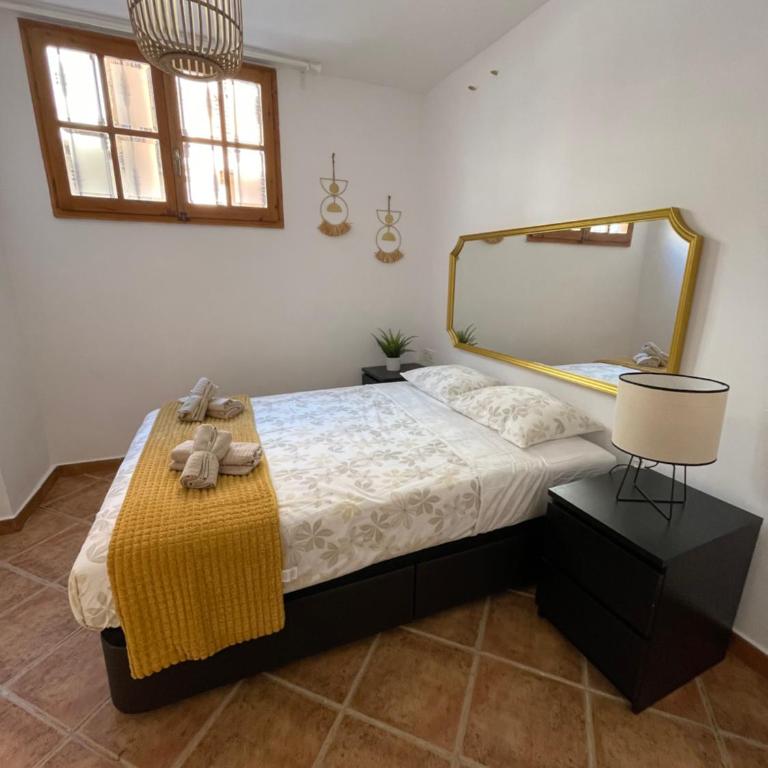 UIM Planta baja Canovas del Castillo, PLAYA WIFI - Two-Bedroom Apartment - 18