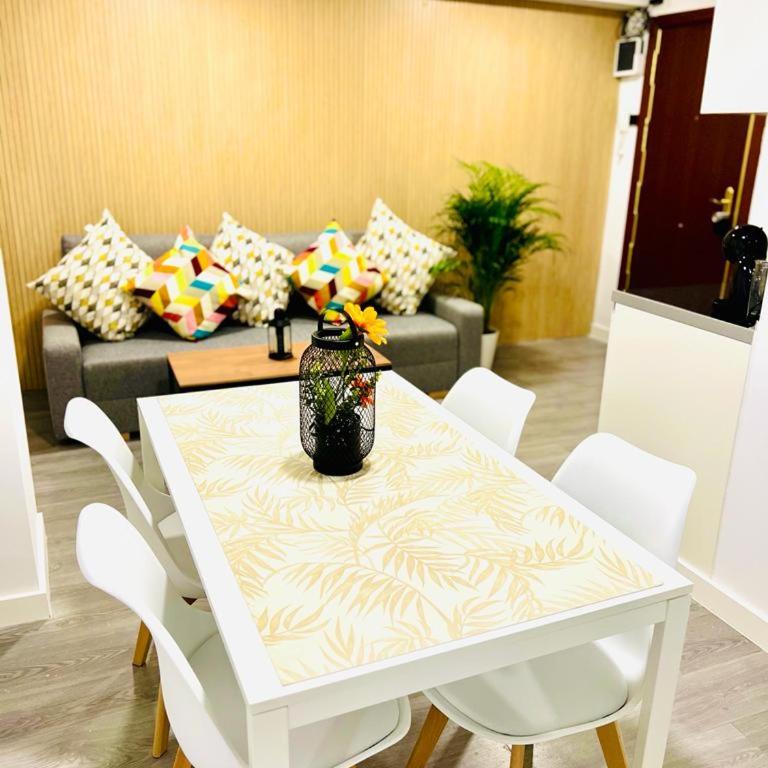 BEST FLAT NEAR REAL MADRID STADIUM - Two-Bedroom Apartment - 5