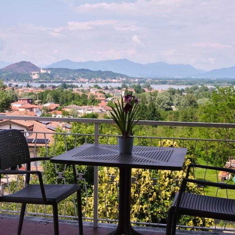 Casa Ierardi - Appartamento Arona Bellavista - Appartamento con Vista Lago - 1