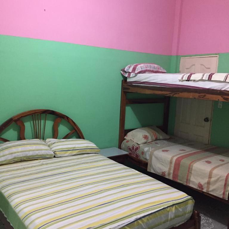 Hostal Camping Beach - Habitación Cuádruple con baño privado - 10