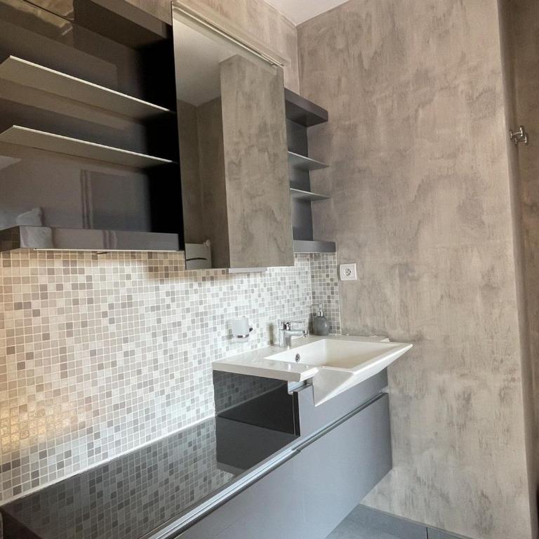 Aix-les-Bains T3 avec terrasse, parking et animaux permis - FR-1-555-91 - Apartment - 8