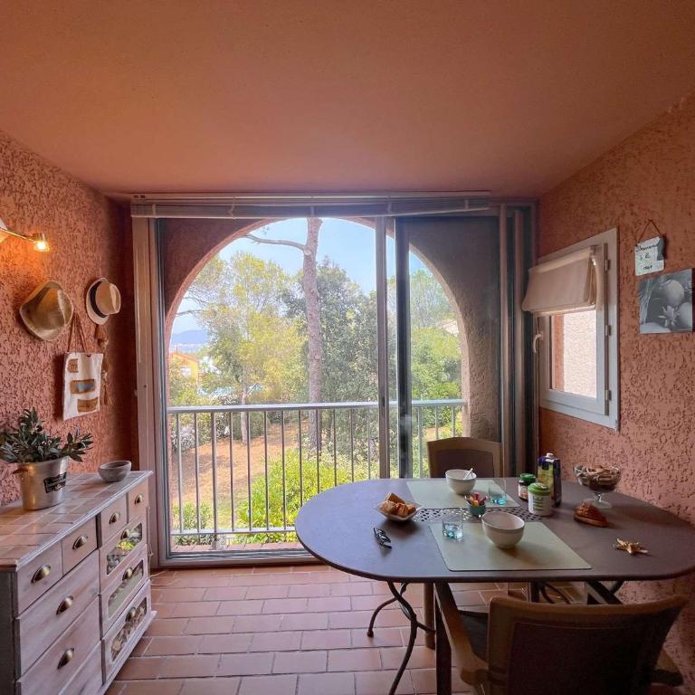 Appartement avec piscine, tennis, proche plage - 4 personnes - Saint Aygulf - FR-1-226A-161 - Apartment - 13