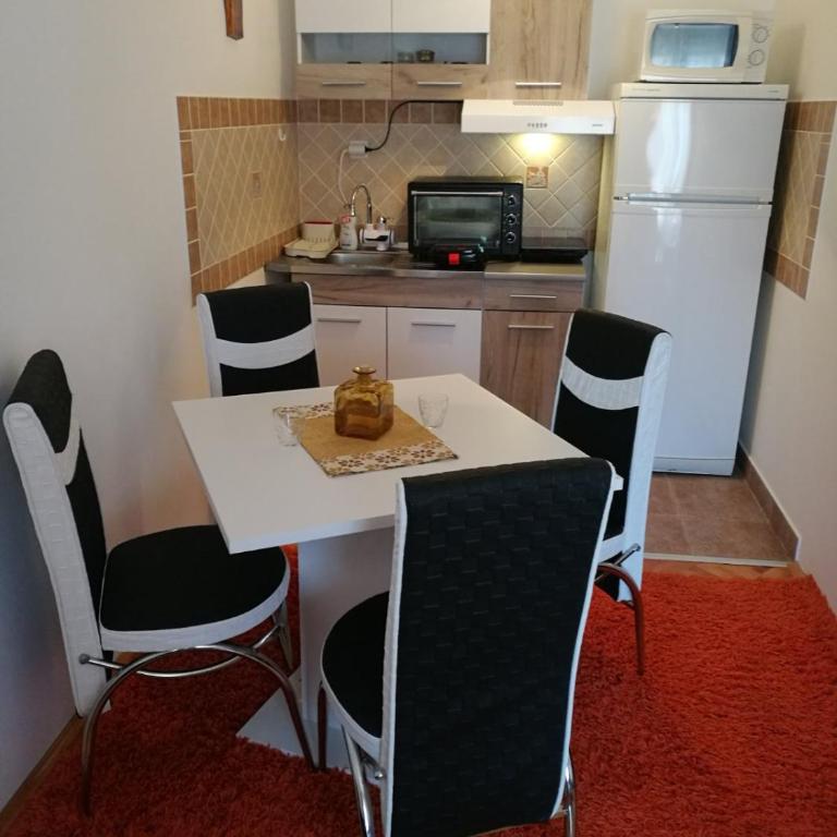 Apartman Suncokret - Apartment mit 1 Schlafzimmer - 11