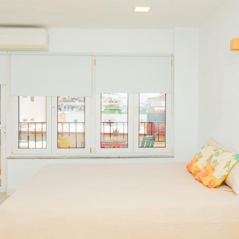 Cubo's Fuengirola Leisure Port - Studio with Terrace - 14