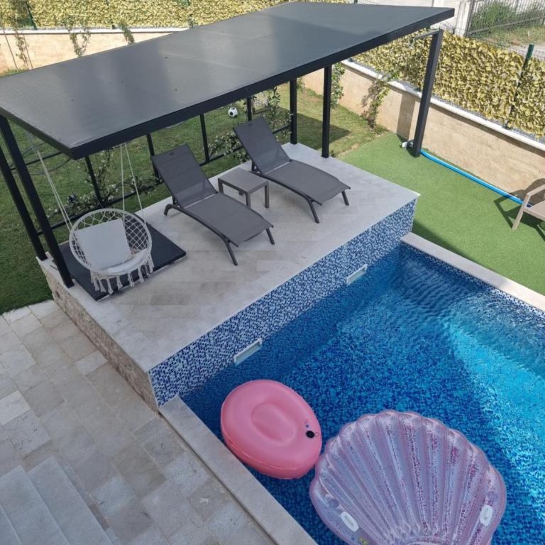 Villa with Pool & Garden apartment 2 Vuk - Two-Bedroom Apartment - 16