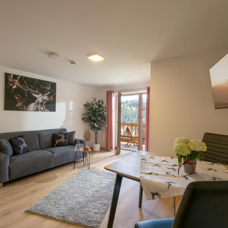 Berggasthof Bichlersee - Großes Doppel-/Zweibettzimmer - 1