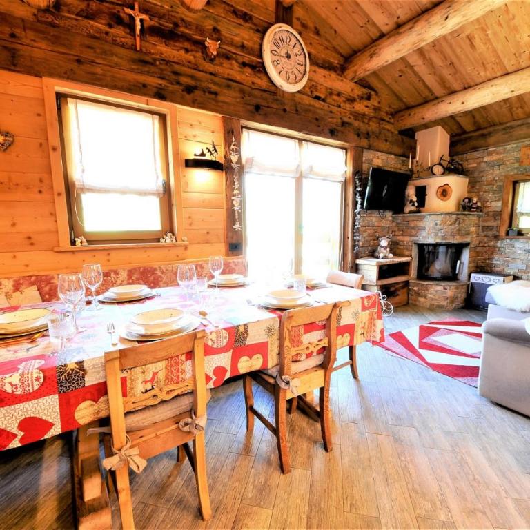 Chalet Heaven Mottolino by Livigno Accomodation - Two-Bedroom Chalet - 2