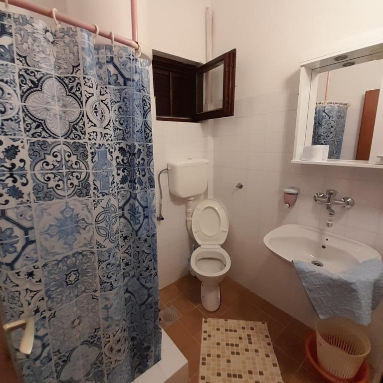 Apartments Kovačević - Double Room with Balcony and Sea View - 2