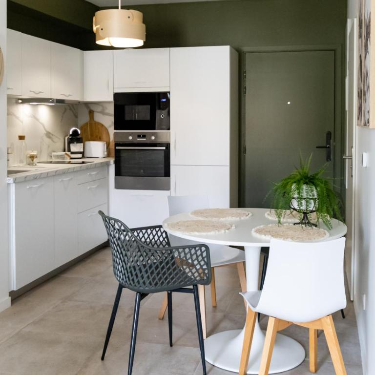 Appart Neuf, parking et plage - Appartement 1 Chambre - 7