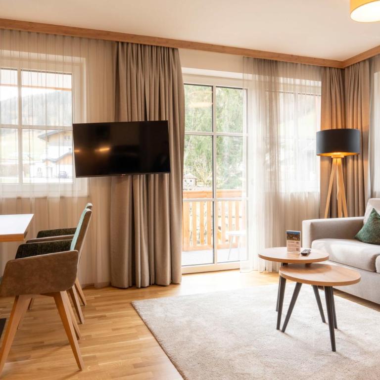 Bauernhofhotel "die Unterbergerin" - Zimmer mit Frühstück und Ferienwohnungen in Gastein mit GRATIS Thermeneintritt - Apartment mit 1 Schlafzimmer - 8