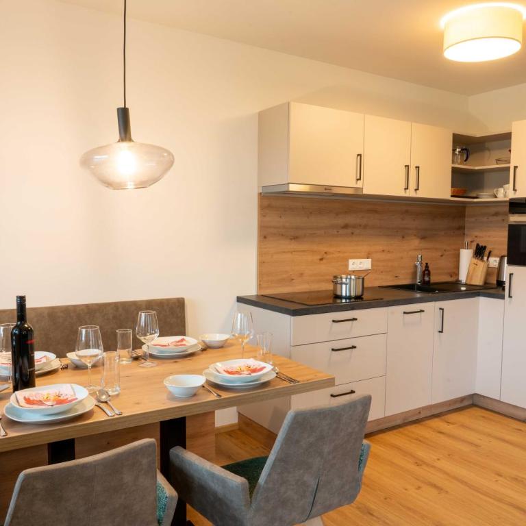 Bauernhofhotel "die Unterbergerin" - Zimmer mit Frühstück und Ferienwohnungen in Gastein mit GRATIS Thermeneintritt - Standard Apartment - 7