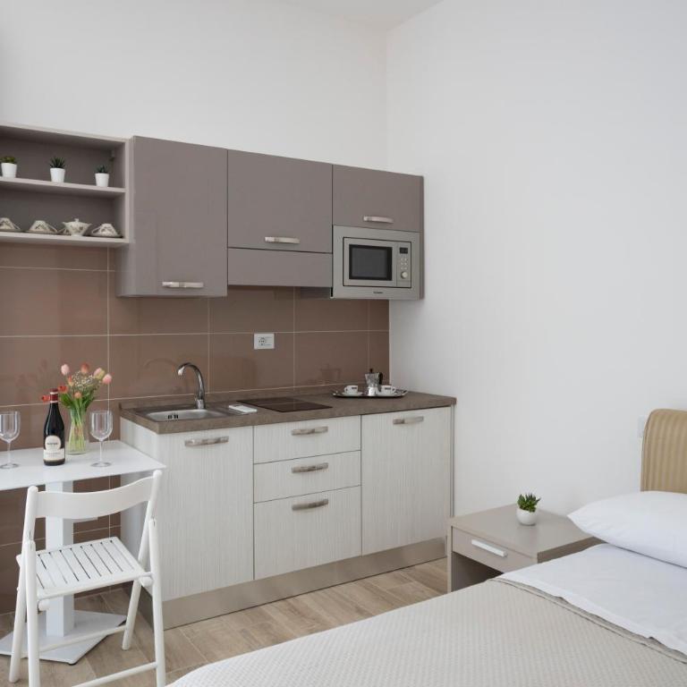 MARY Apartments - Appartamento Standard - 12