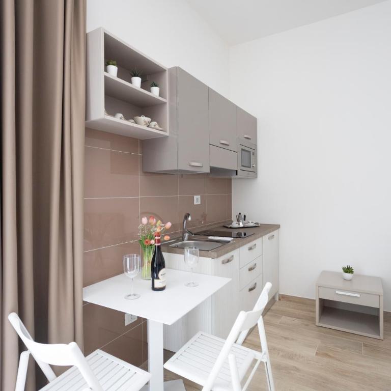 MARY Apartments - Appartamento Standard - 10