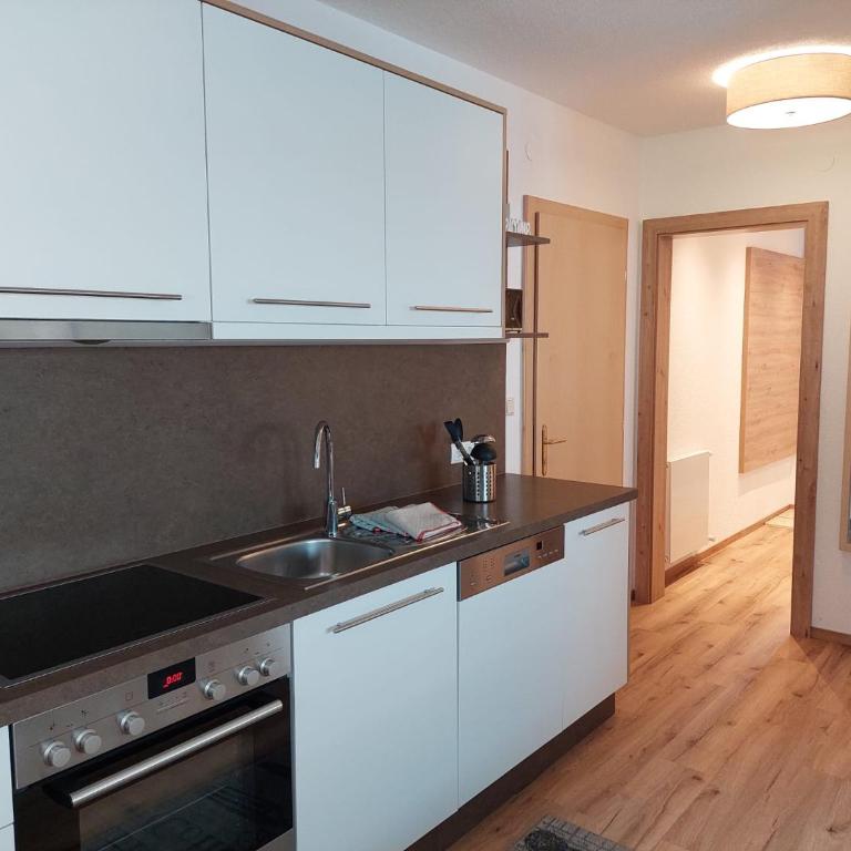 Haus Rene - Apartment mit Blick auf die Berge - 4