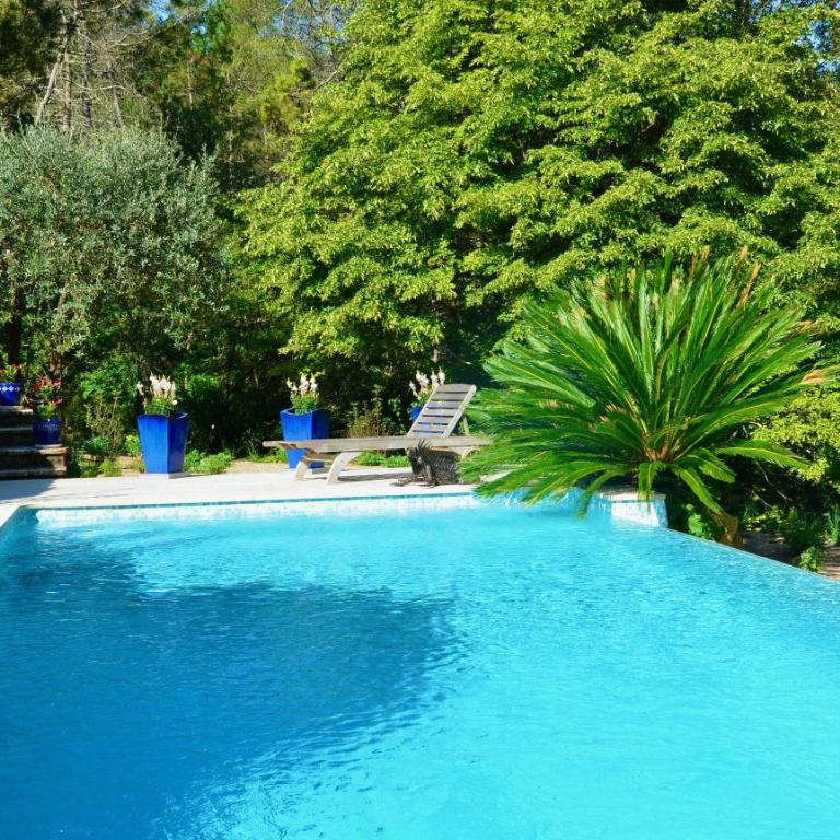 Azur Blue Villa; Rural Peace with private pool - Maison 2 Chambres - 7