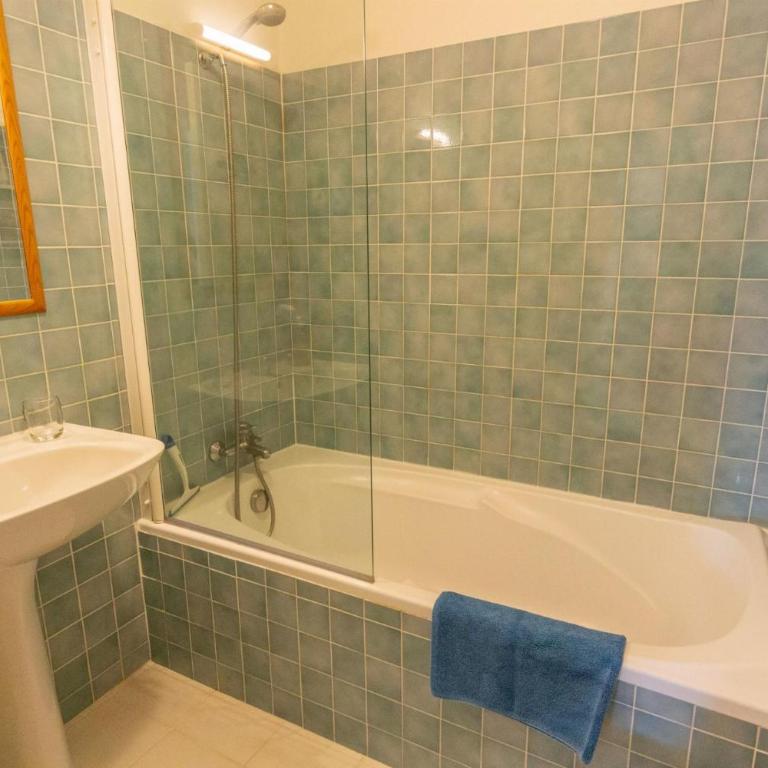 Azur Blue Villa; Rural Peace with private pool - Maison 2 Chambres - 13