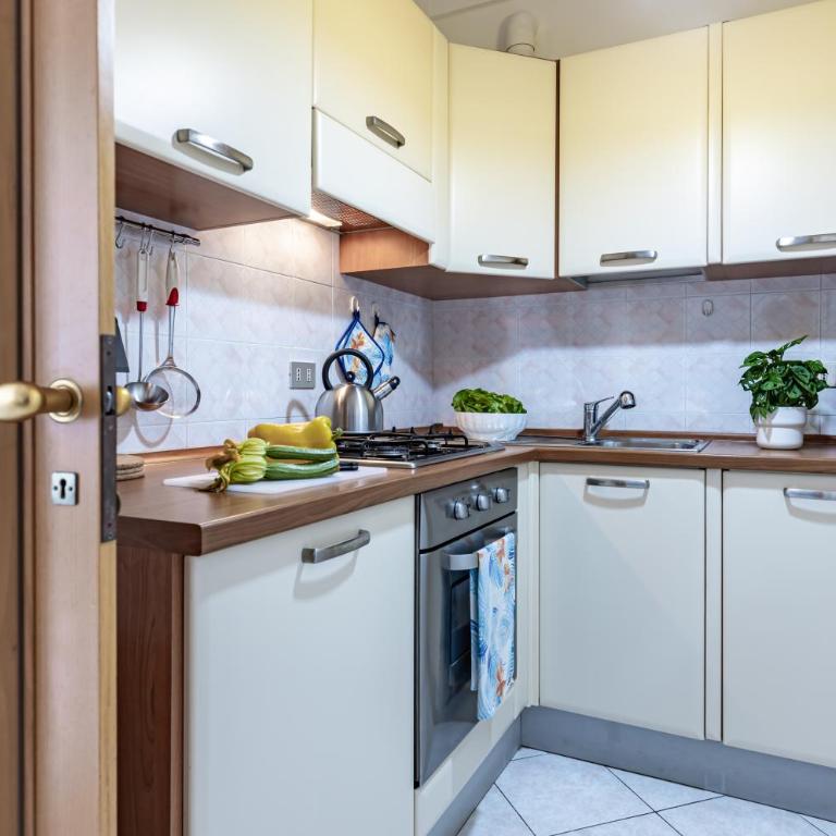 GuestHost - Apartment with Balcony near Cisanello Hospital - Appartamento con 2 Camere da Letto - 6