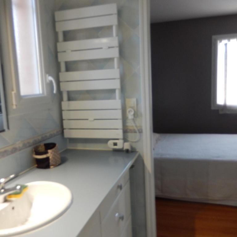 2 Chambres avec piscine et spa au calme, mer à proximité. - Chambre Double - Vue sur Piscine - 15