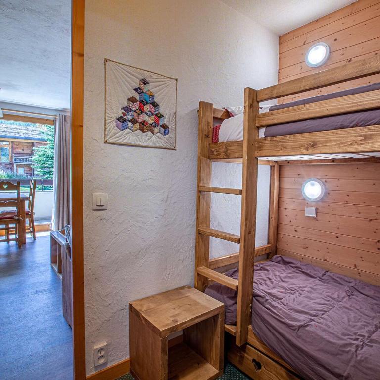 Appartement confortable aux pieds des pistes avec parking à Val-d'Isère - FR-1-694-226 - Appartement - 11