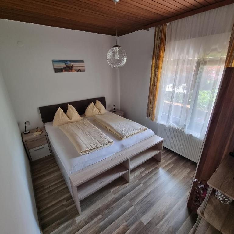 Alpen-Appartementhof - Apartment mit 1 Schlafzimmer und 1 Doppelzimmer gegenüber dem Flur - 17