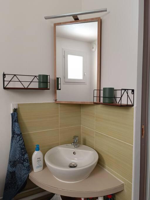 L'argentière, proche plage,Résidence piscine, Tennis, parking - Appartement 1 Chambre - 17