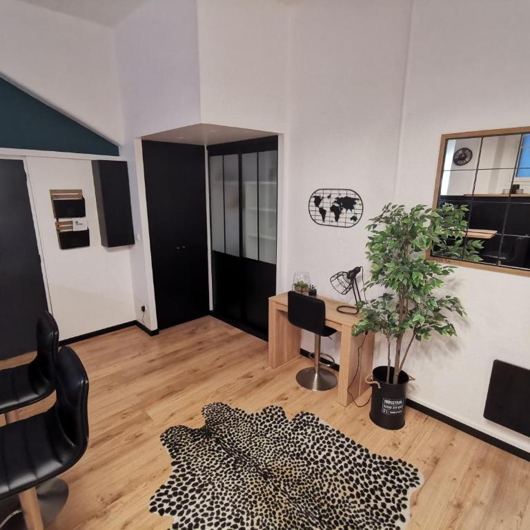 Tout confort proche transport - Au Coin du Château - One-Bedroom Apartment - 11