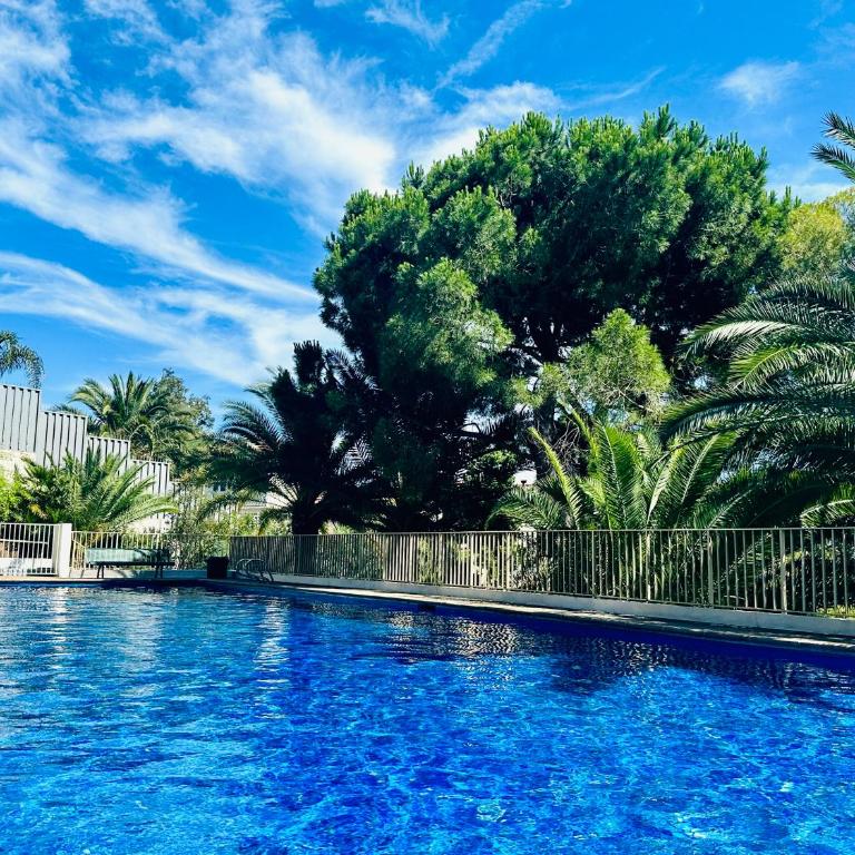 Luxury & Privacy - Pool, Parking, AC - Appartement 3 Chambres - 2