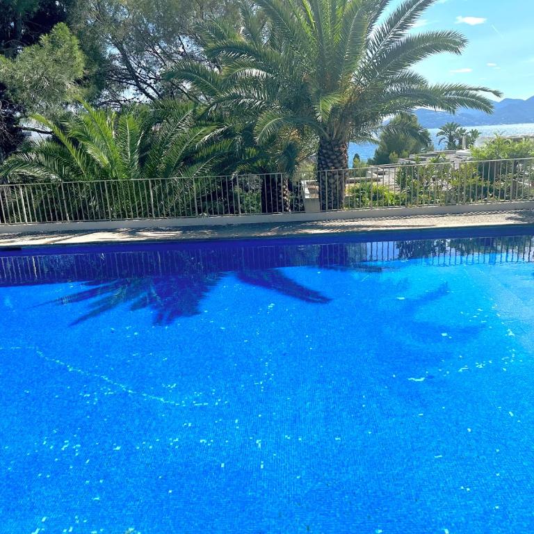 Luxury & Privacy - Pool, Parking, AC - Appartement 3 Chambres - 27