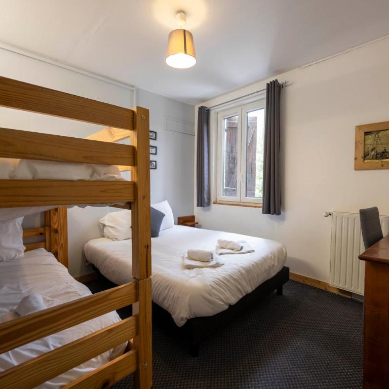 Hôtel les Flocons - Chambre Familiale (2 Adultes et 2 Enfants) - 5