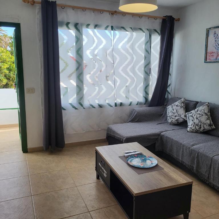 Gueldera Apartments - Apartment with Balcony - 8