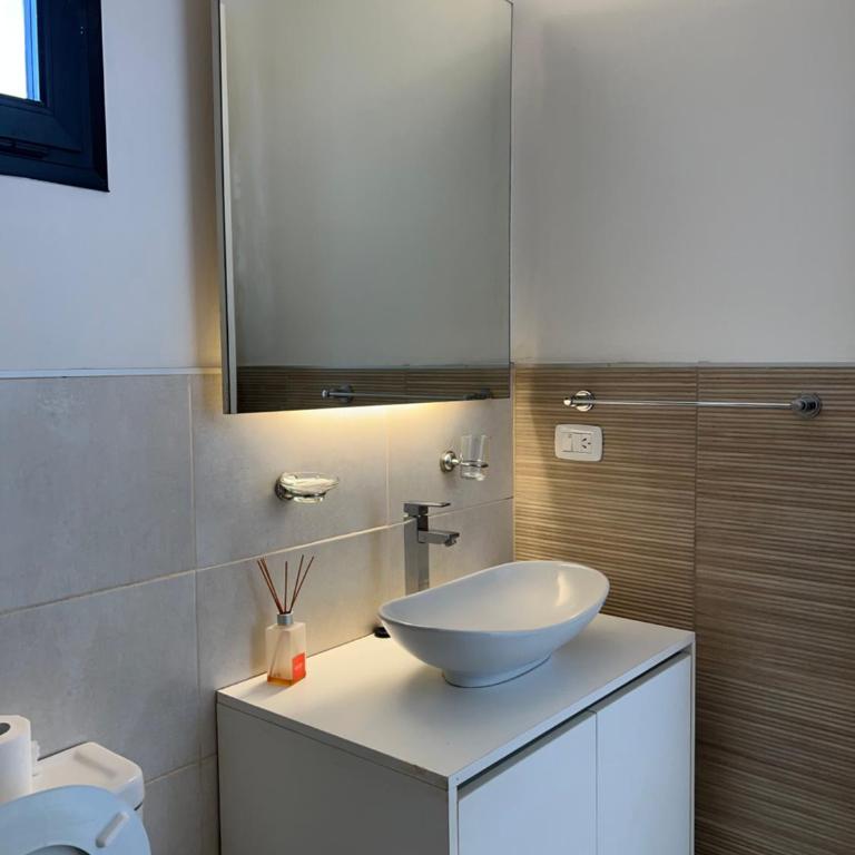 Cbmona Suites - Habitación Cuádruple Deluxe - 7