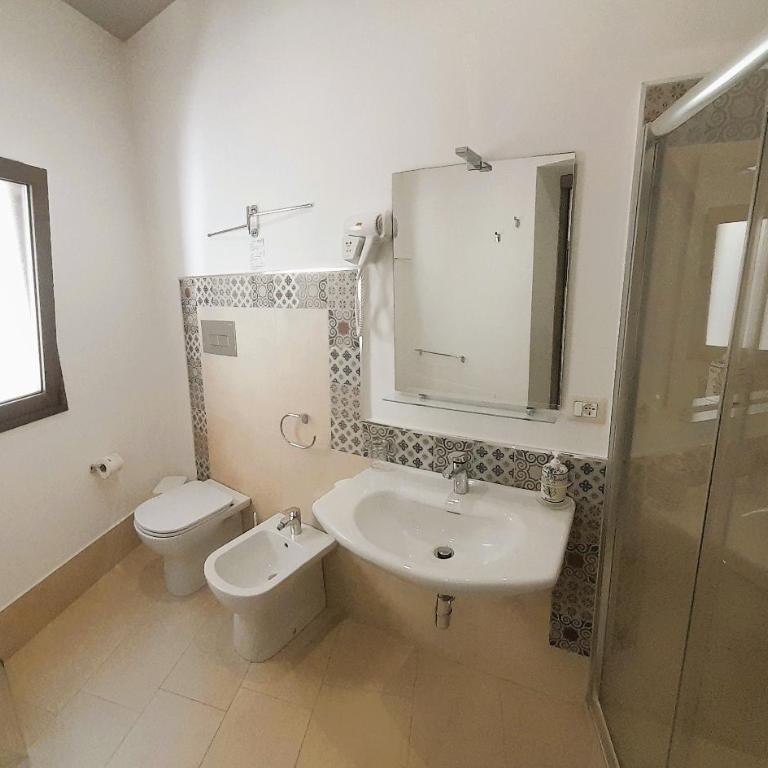 Casa dell'Aromatario b&b - Deluxe Triple Room - 21