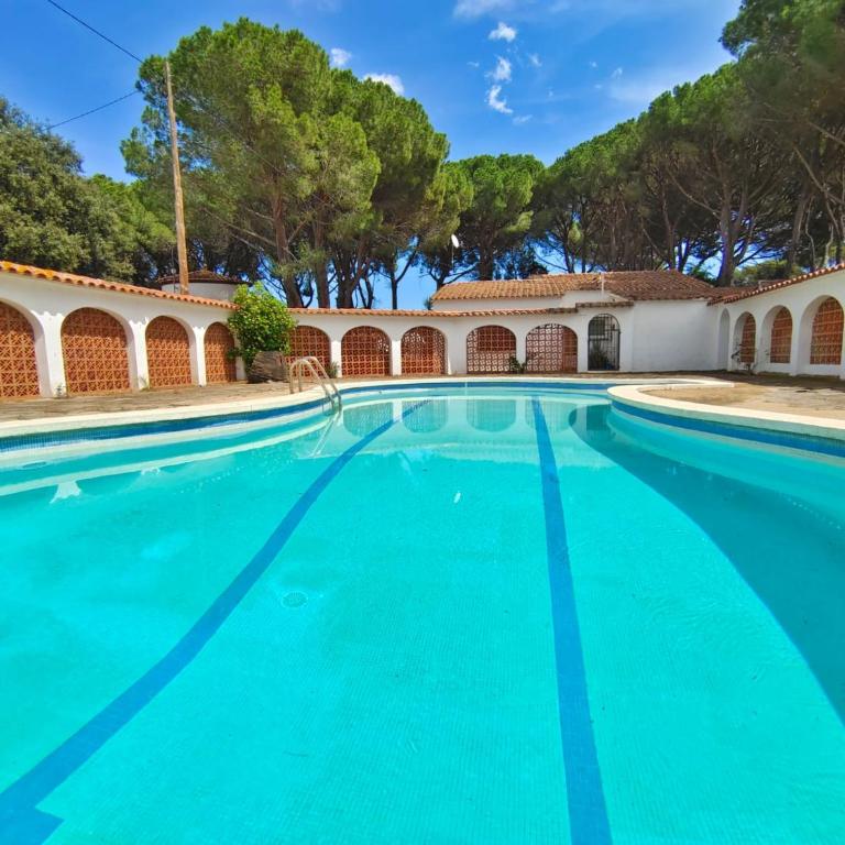 Villa Arc con piscina y jardin by Vacay L'Escala - Casa - 58