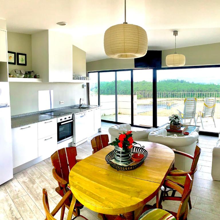 Breathtaking views to Ría de Arosa - Two-Bedroom Apartment - 8