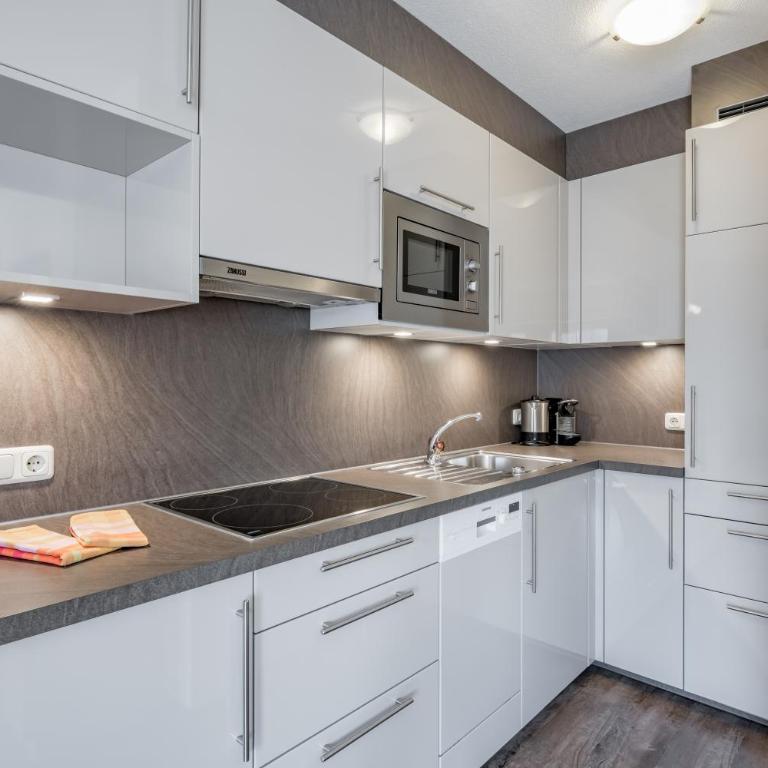 Platöll Homes - Standard Apartment mit 2 Schlafzimmern und Balkon - 2