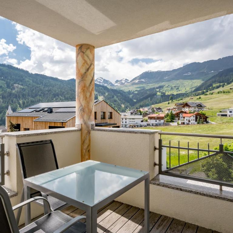 Platöll Homes - Comfort Apartment mit zwei Schlafzimmern und Terrasse - 9