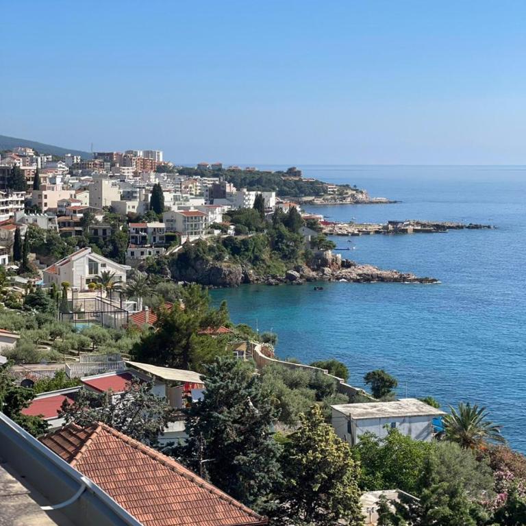 Apartmani MAS - Dvokrevetna Soba sa Zasebnim Krevetima i Pogledom na More - 1