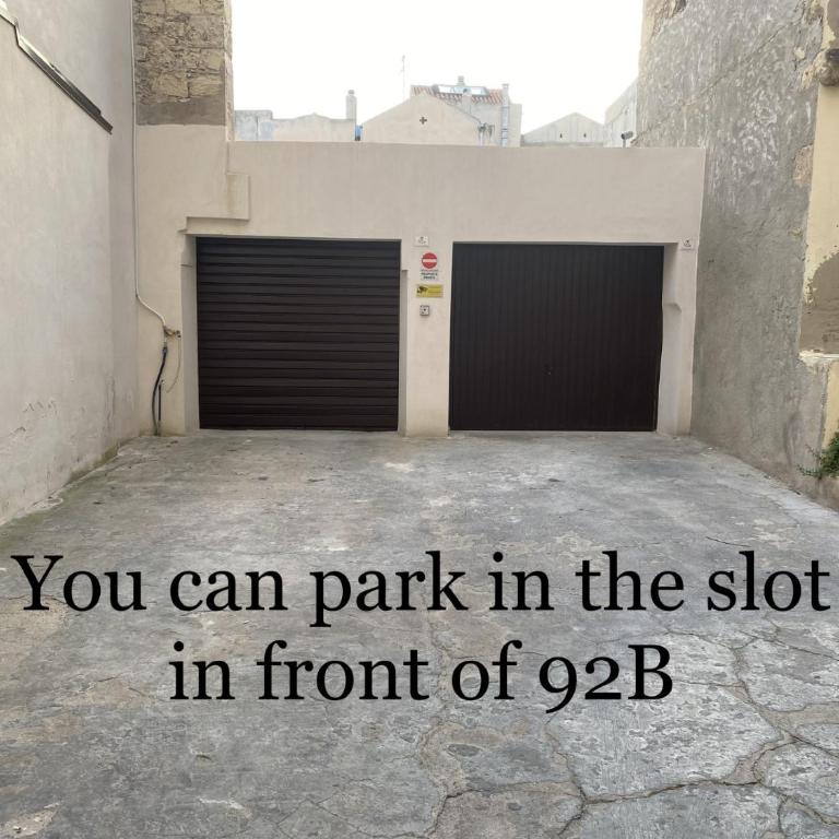 Casa Leonardo, a panoramic view of Cagliari with free car parking - Appartamento con 3 Camere da Letto - 23
